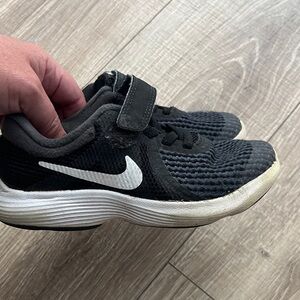 Nike Kids Black and White Sneakers